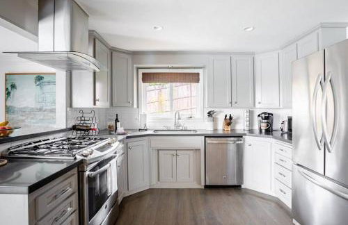 Amazing Views with Heated Pool and Jacuzzi Near Beach - Foto 8