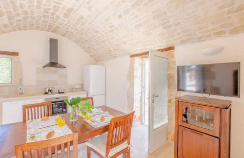 Trullo Zese con Piscina Privata - Foto 32