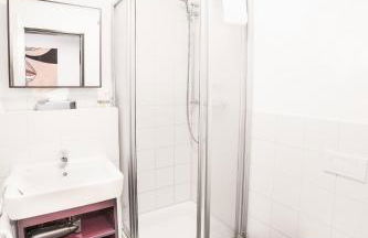 Luxstay Friedberg - Self-Check-In - Foto 11