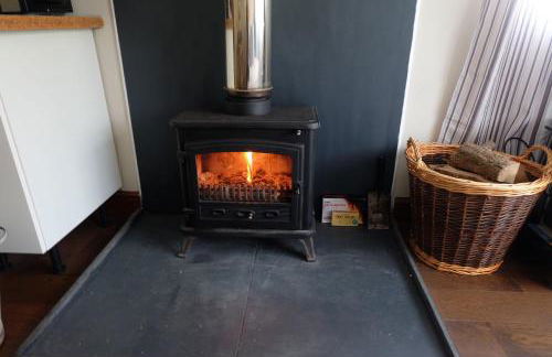 1 Bed Cabin - Sleeps 2 - 15 Mins From Lyme Regis - Foto 18