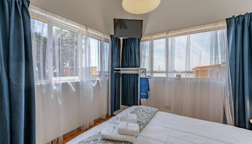 Wake up with the Sea Breeze- House with pool AP3 - Foto 2