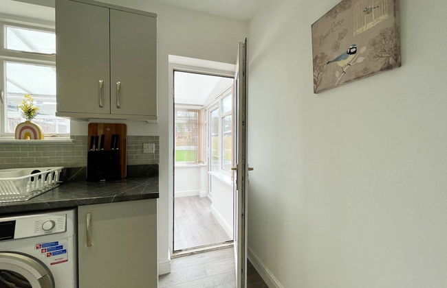 Worksop Newly Refurbished 3-bedroom House - Foto 18