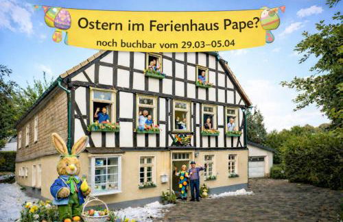 Ferienhaus Pape - 300m2, 17 Betten - mit großem privatem Garten, Pool, Dart, Sauna-, Grill- und Spielbereich - Ideal für Familien - Foto 1