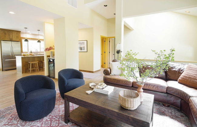 Sage Blush by Avantstay Upgraded 4 Bdr/chefs Kitchen/ A/c/hot Tub! - Foto 10