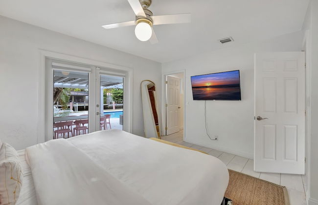 Poolside Paradise Dock & Pool! - Foto 6