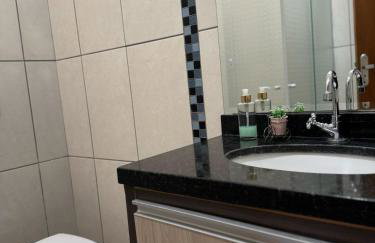 casa próximo ao shopping catuai, eventos vivaro e uem,lebloc - Foto 14