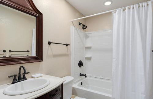 Crystal Shores Condo 302 - Foto 21