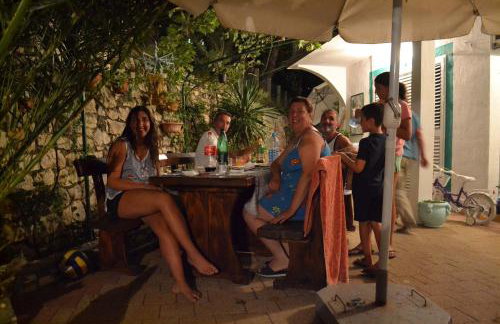 Apartmani Jenny i Tania - Foto 6