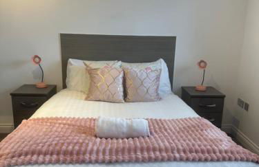 59 MINT DRIVE 2 Bedrooms with CAR Or Van PARK,WIFI,NETFLIX No Deposit Required - Foto 2