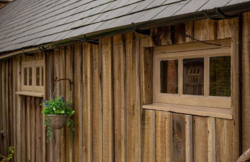 Snug Cotswolds Farm Cottage - The Henloft - Foto 34