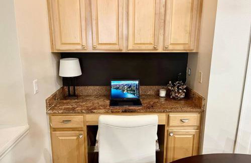 Spacious 5BR Private Home, Private Pool & Salt Water Spa, Minutes from Beaches - Foto 21