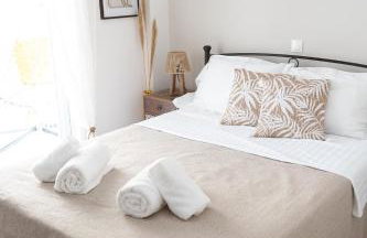 Julie's Home Παραλία Ακράτας - Foto 15