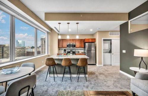 Downtown Suite w/ Amazing Views - Foto 14