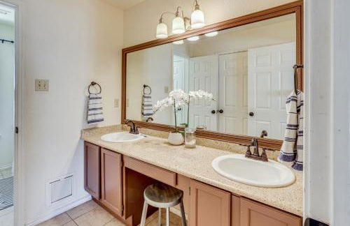 Hill Country Escape Family Home with Outdoor Oasis - Foto 19