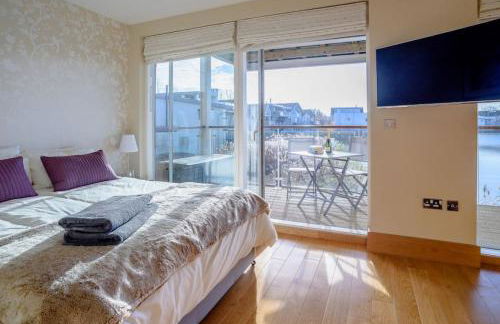 Wren Lodge HM11 HOT TUB Lakeside Spa Property - Foto 22