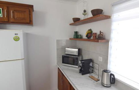 Sunset GreenHouse - Photo 23