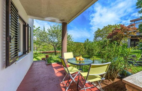 Beautiful Apartment In Pazin With Wifi - Foto 2