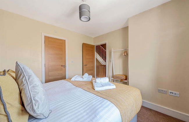 London Heathrow Living Holywell Serviced Houses - Photo 20