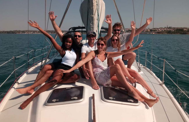 Excursão à praia de Navagio de barco - Foto 7