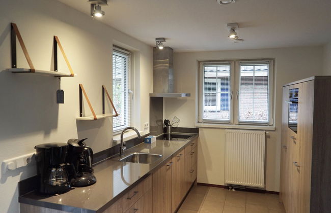 4 bedroom House in Beekbergen with swimming pool and garden - Photo 3