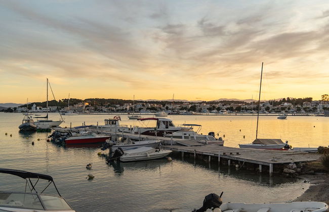 Amazing 2-bedroom Apartment Close to all Amenities - Foto 31