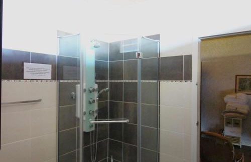 Grande villa avec jacuzzi à La Pointe aux Chevaux - FR-1-736-23 - Photo 20