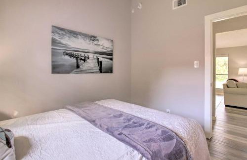 Bright Jonestown Retreat with Yard and Porch! - Foto 17