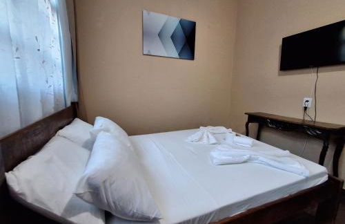 Kitnet Completa perto da Praia e do Centro, Roupas de Cama e Banho - Foto 9