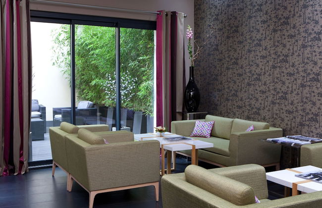 Serotel Suites - Photo 24