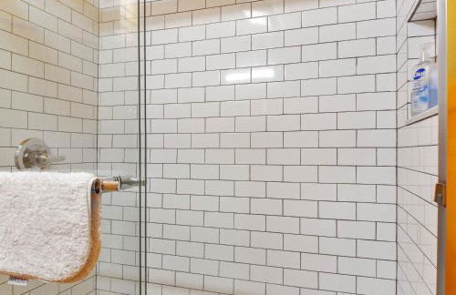 Perfect Maine Getaway in a Newly Renovated Cabin! - Foto 57