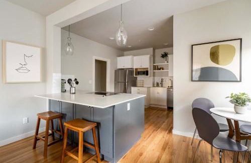 Stay Portland - Well-Preserved Quintessential 1922 Craftsman - Photo 4