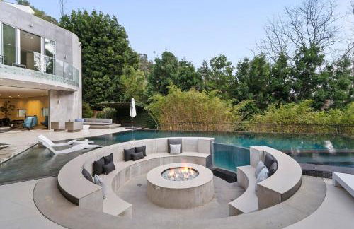 Chantilly Lace - Photo 3