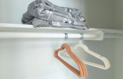 Bright & Cozy Getaway-10min to Downtown LA - Foto 25