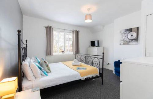 DiscountsContractorsWIFIFree ParkingSmart TV - Foto 5