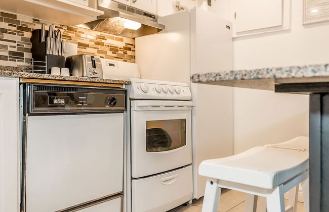 Slope-side Studio Bliss Ski-in Ski-out, Renovated At Blue, Hot Tub, Fast Wi-fi - Foto 18