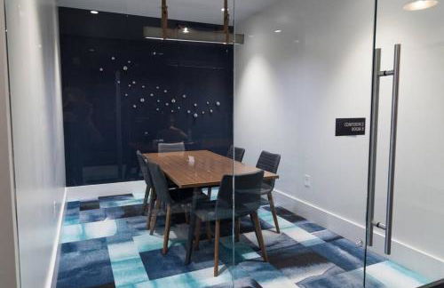 Modern Loft 15 Min from NYC with City View & Pool - Foto 63