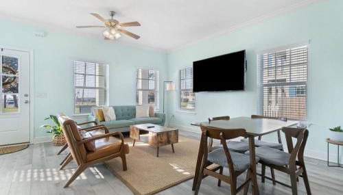 Walk to downtown seafood market Bay views - Foto 4