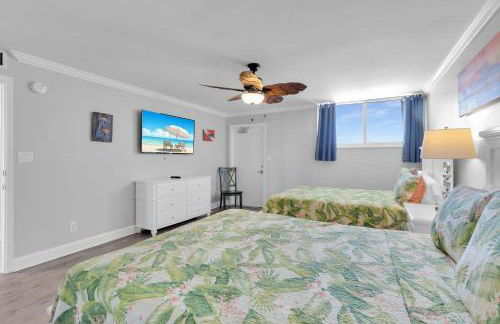 St Thomas - Waterfront Penthouse sleeps 16 w Pool & Boat Dock - Foto 20