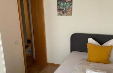 Appartio - Gästehaus "Dorfblick" - komfortable Ferienwohnungen mit Küche und Waschmaschine - Foto 21