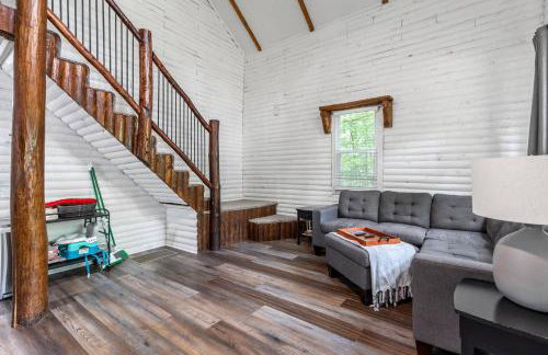 Private RRG Cabin with Game Room & Views - Foto 13