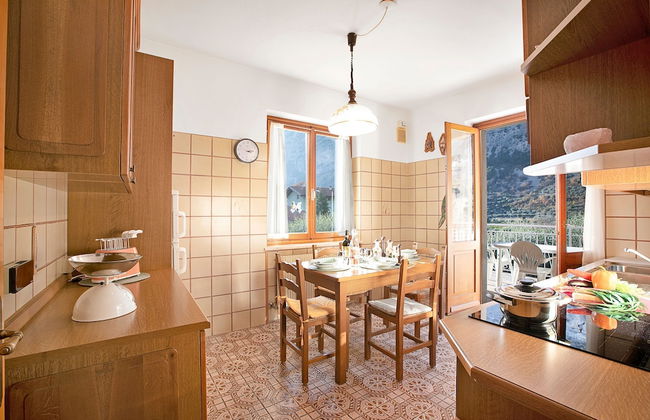 Albatros in Dro With 2 Bedrooms and 1 Bathrooms - Photo 5