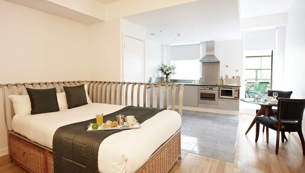 196 Bishopsgate Apartments by DMONTRIO - Foto 1, Camera