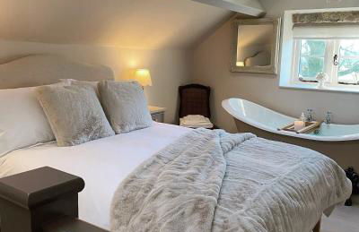 Cedar Cottage newly renovated cottage - Foto 12