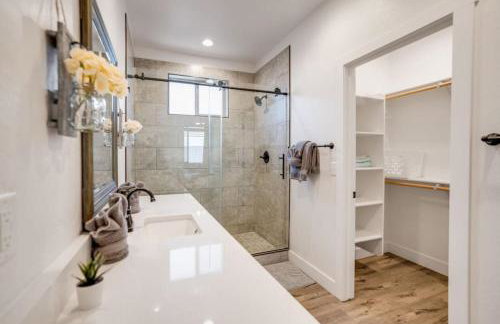 Modern Midtown Home Close to Downtown - Foto 29