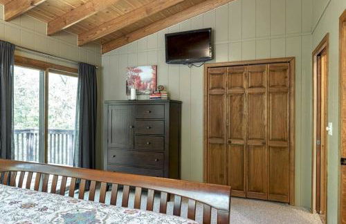 Tarnhouse Lakefront Cottage - Foto 20