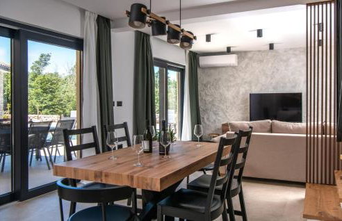 Amazing Home In Bartici With Wifi - Photo 19