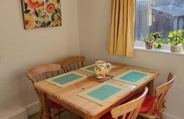 Comfy home for 4-5 people with garden near uni & QMC 2 nights minimum - Foto 20