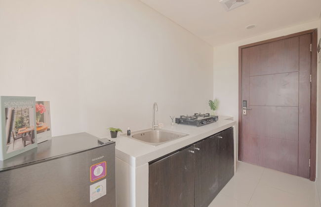 Modern And Comfy Studio At Daan Mogot City Apartment - Photo 10