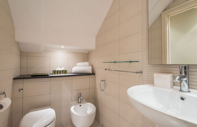 A Grand Passion - Foto 25