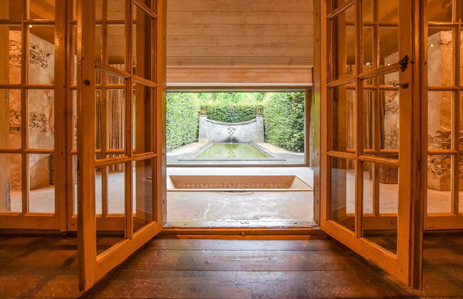 Posh Holiday Home in Alphen with Hot Tub - Photo 40